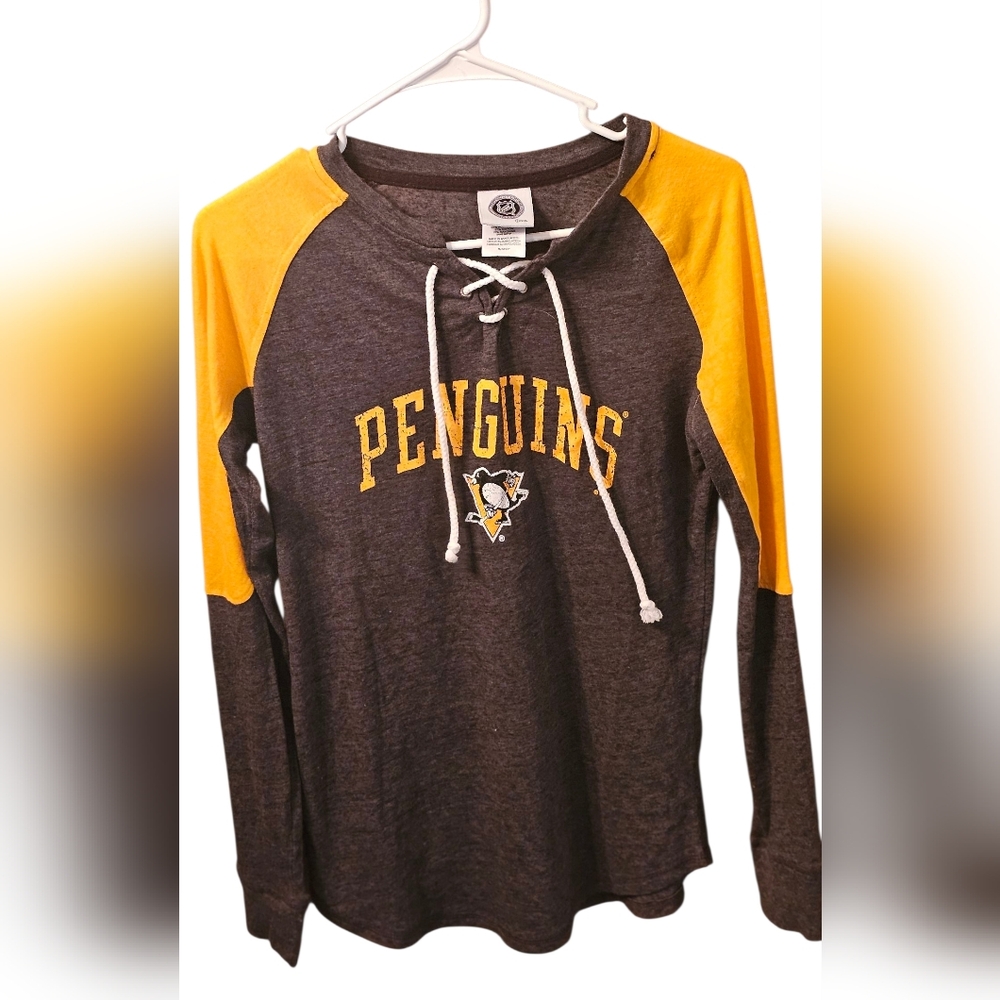 NHL Pittsburgh Penguins Official Licensed Ladies Long Sleeved Raglan T-Shirt.